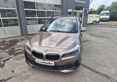 BMW 216, 2019