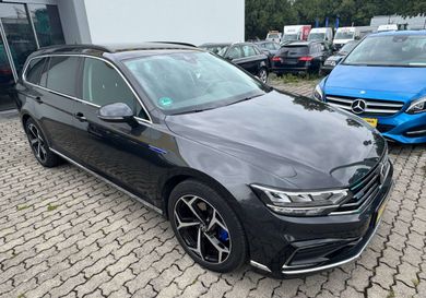 Volkswagen Passat, 2022