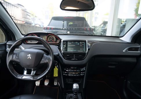 Peugeot 2008, 2019