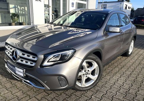 Mercedes-Benz GLA 180, 2019
