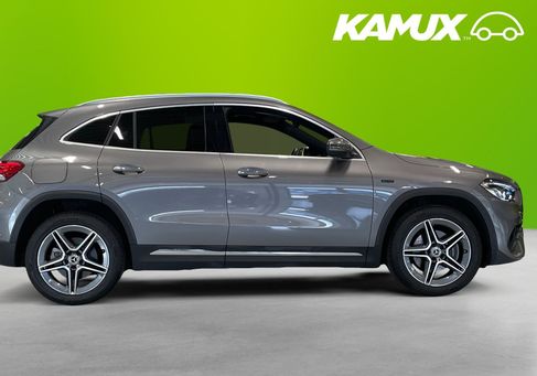 Mercedes-Benz GLA 250, 2021
