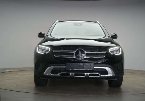 Mercedes-Benz GLC 300, 2021