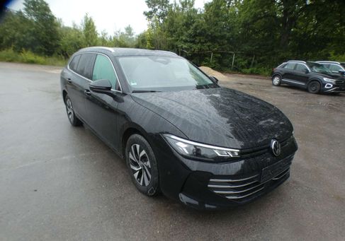 Volkswagen Passat Variant, 2024