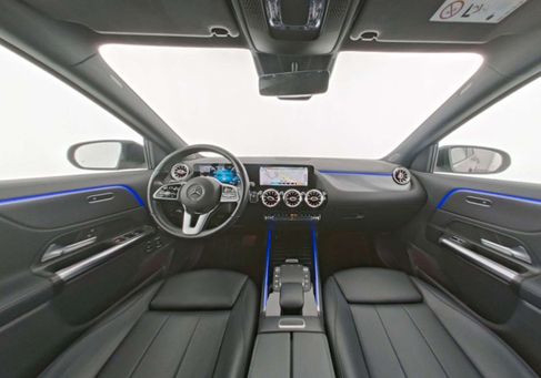 Mercedes-Benz GLA 250, 2020