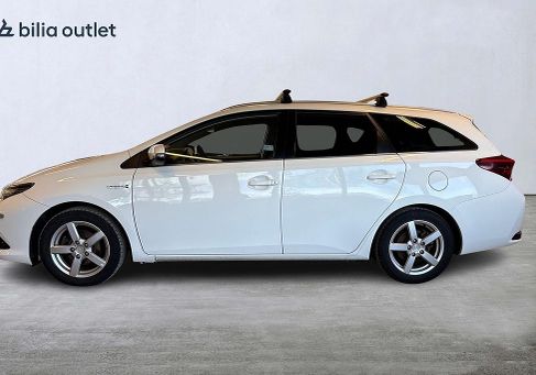 Toyota Auris Touring Sports, 2017