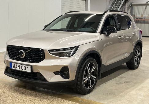 Volvo XC40, 2024