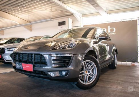 Porsche Macan, 2015