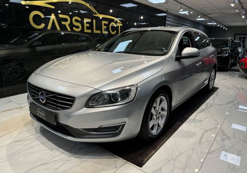 Volvo V60, 2015