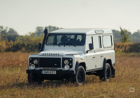 Land Rover Defender, 2016