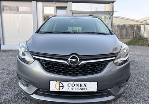 Opel Zafira Tourer, 2017