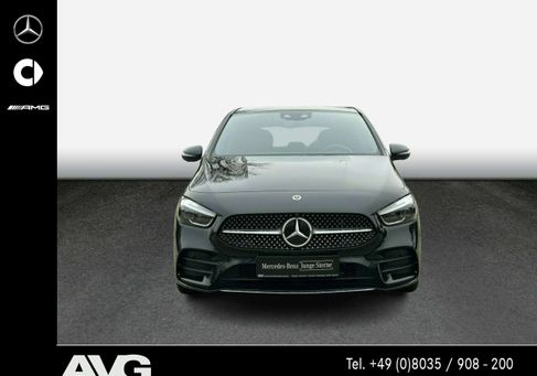 Mercedes-Benz B 180, 2023