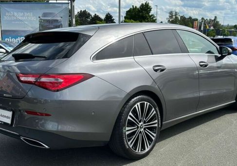 Mercedes-Benz CLA 180, 2021