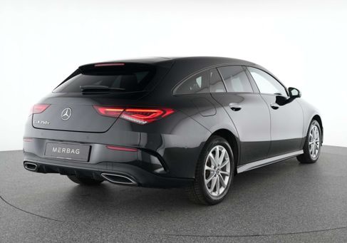 Mercedes-Benz CLA 250, 2022