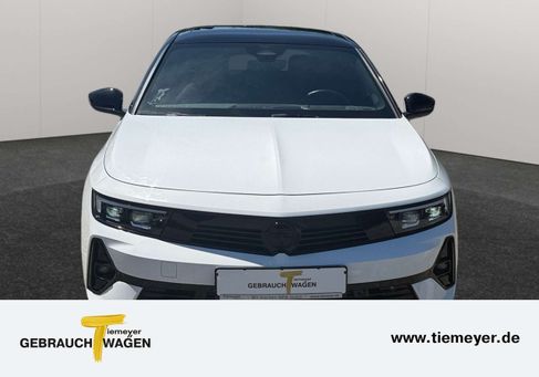Opel Astra, 2022