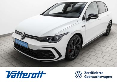 Volkswagen Golf, 2022