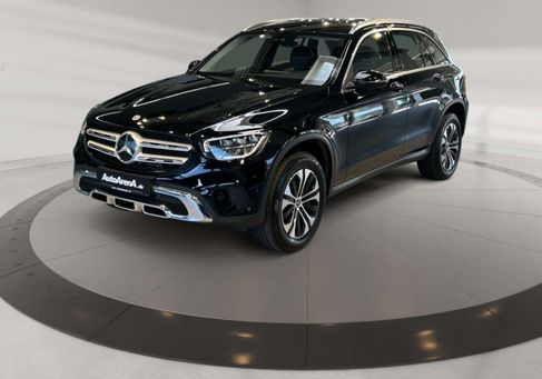 Mercedes-Benz GLC 200, 2022