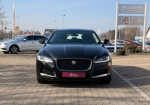 Jaguar XF, 2019