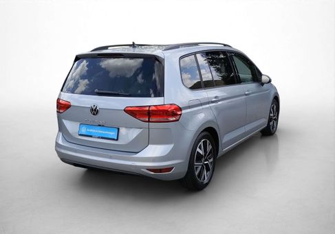 Volkswagen Touran, 2025 3