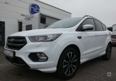 Ford Kuga, 2017