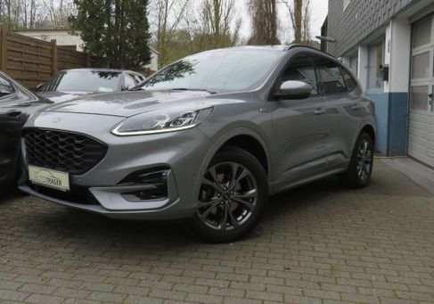 Ford Kuga, 2022