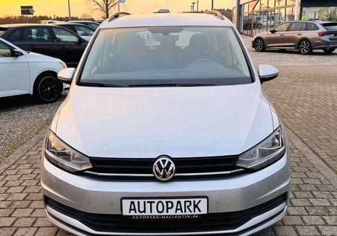 Volkswagen Touran, 2018 2