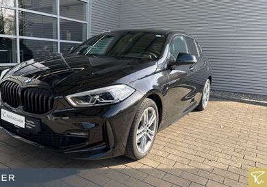 BMW 118, 2021