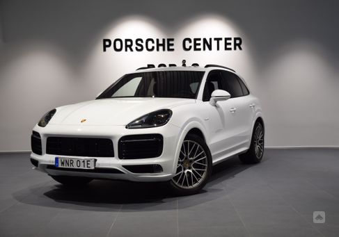 Porsche Cayenne, 2023