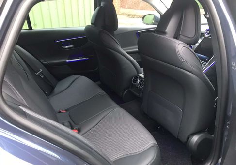 Mercedes-Benz C 200, 2023