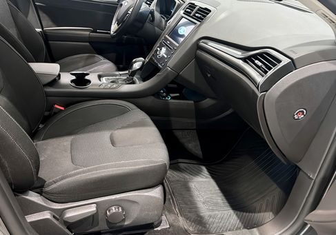 Ford Mondeo, 2021