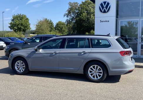 Volkswagen Passat Variant, 2023 3