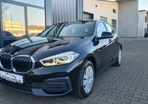 BMW 116, 2020