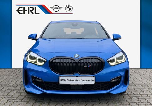 BMW 118, 2022