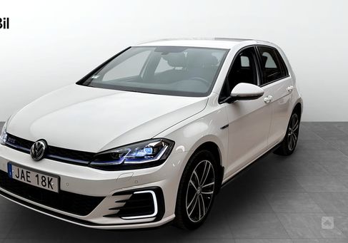 Volkswagen Golf, 2020