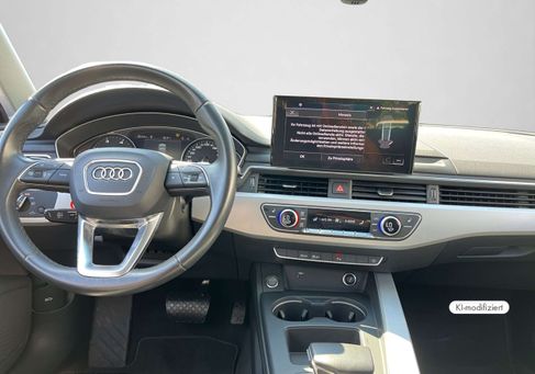 Audi A4, 2021