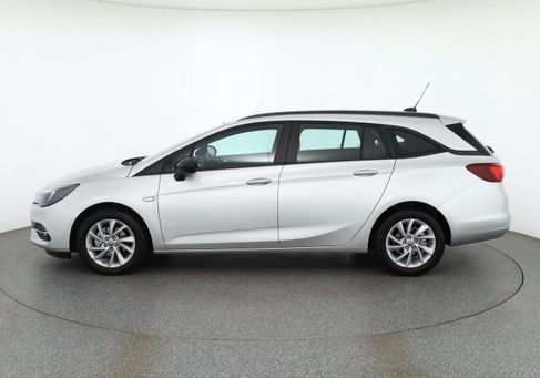 Opel Astra, 2022