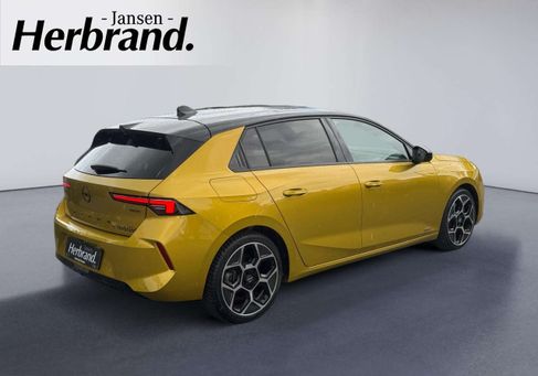 Opel Astra, 2022
