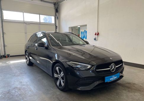 Mercedes-Benz C 220, 2023