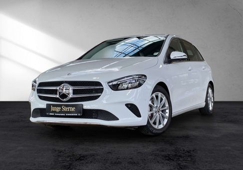 Mercedes-Benz B 200, 2023