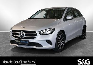 Mercedes-Benz B 250, 2022