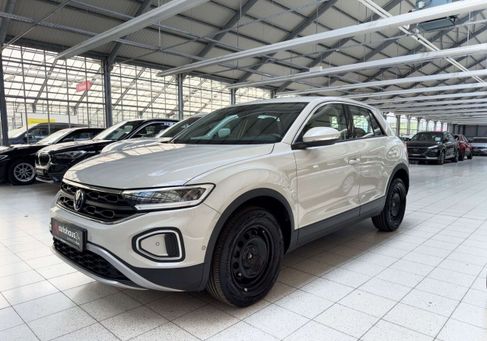 Volkswagen T-Roc, 2023