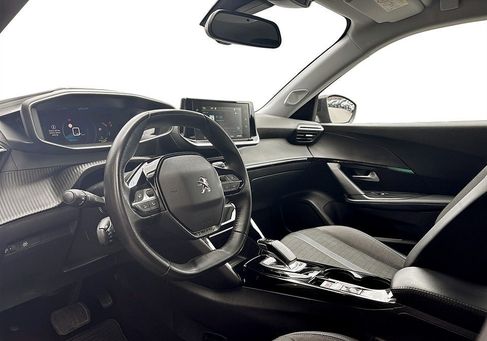 Peugeot 2008, 2021