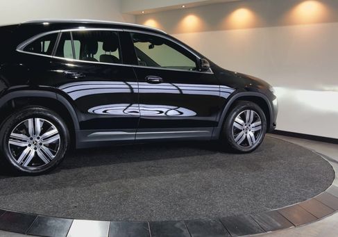 Mercedes-Benz EQA, 2021