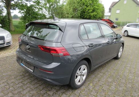 Volkswagen Golf, 2022 3