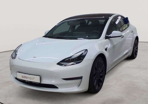 Tesla Model 3, 2022 2