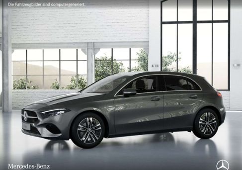 Mercedes-Benz A 180, 2026