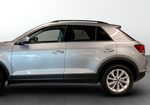 Volkswagen T-Roc, 2025