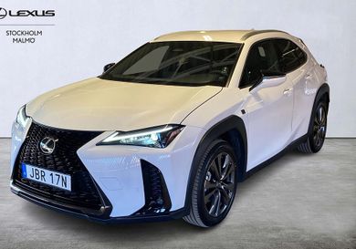 Lexus UX, 2025
