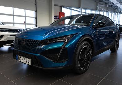 Peugeot 408, 2022