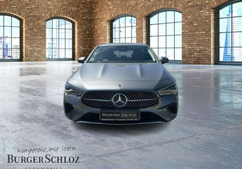 Mercedes-Benz CLA 180, 2024