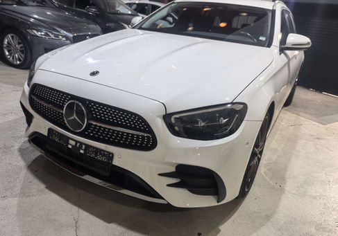 Mercedes-Benz E 300, 2021